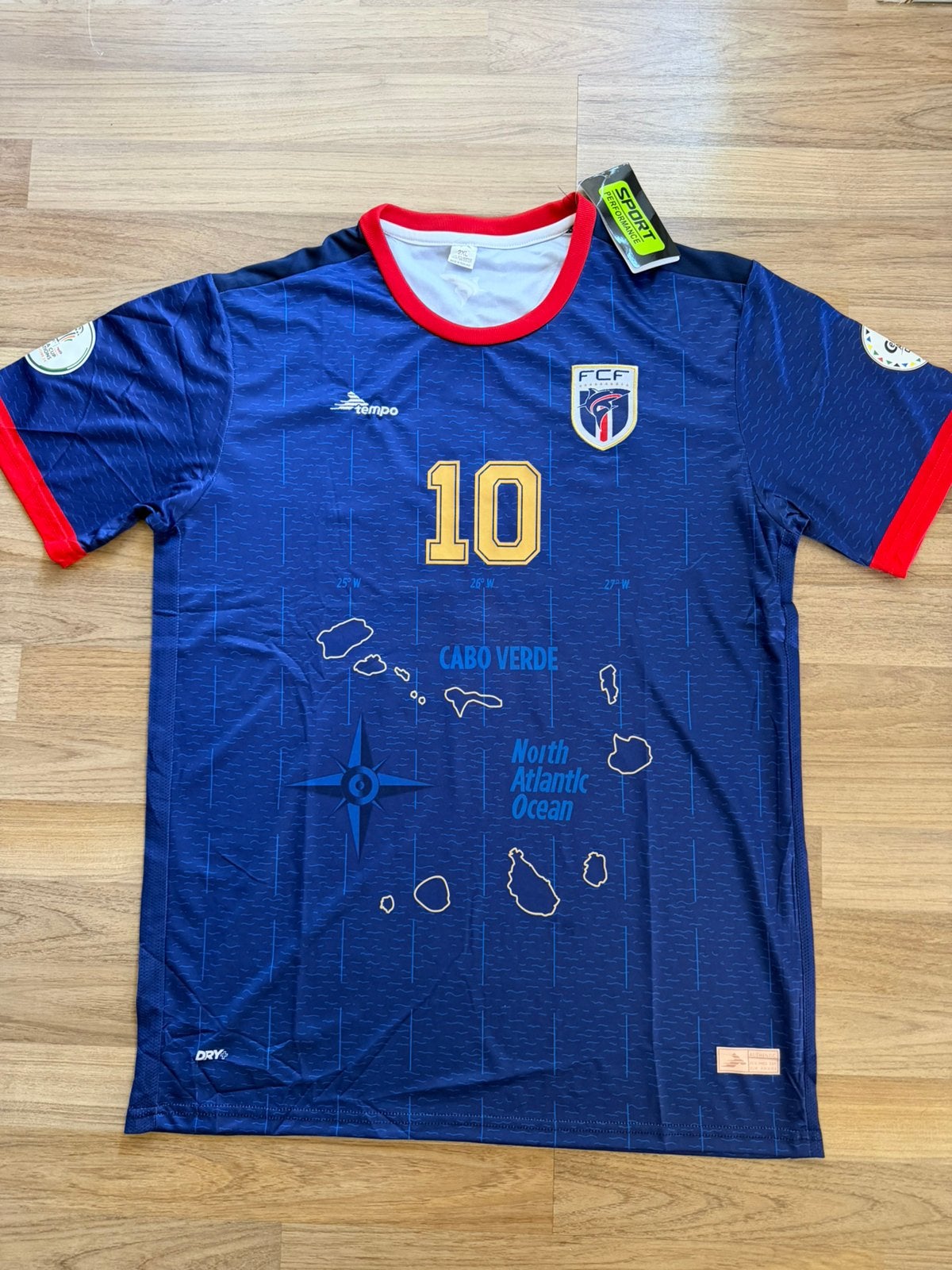 Voetbalshirt Kaapverdië, Groter dan maat XL, Ophalen of Verzenden, Zo goed als nieuw, Shirt