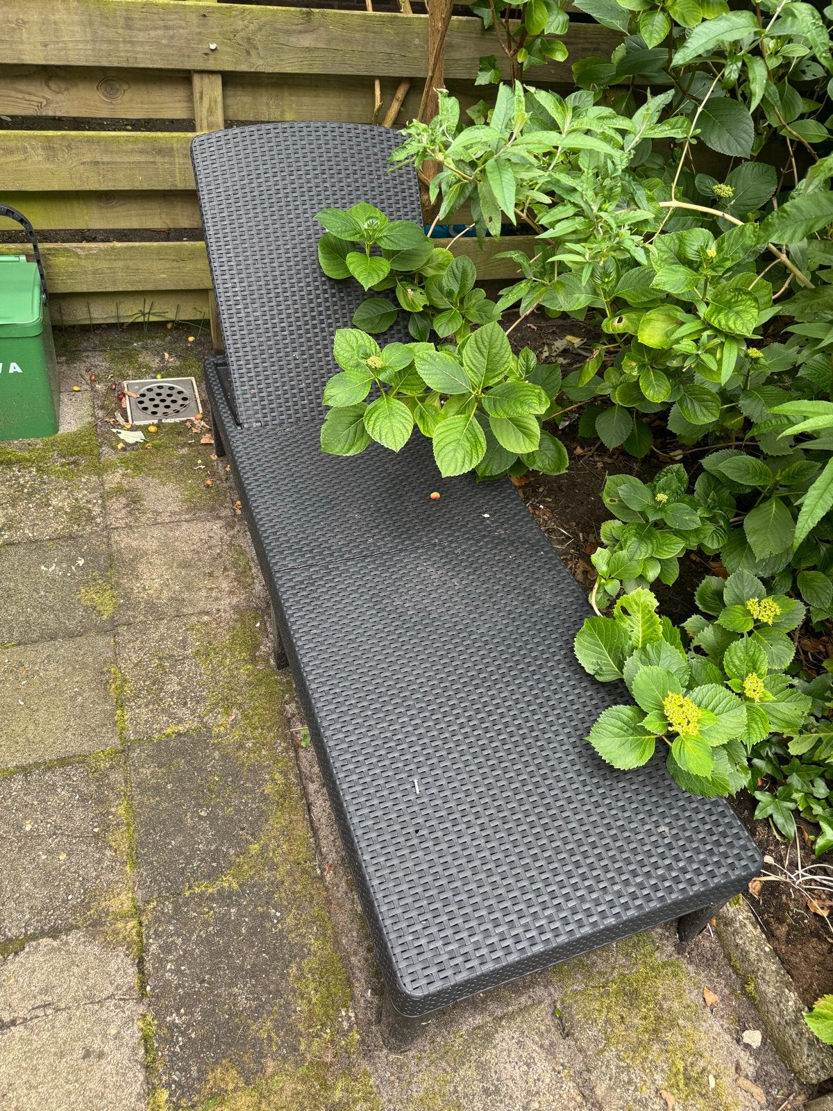 Zwarte Wicker Ligbed - 1.87m x 0.58m, Tuin en Terras, Ophalen, Gebruikt, Wicker