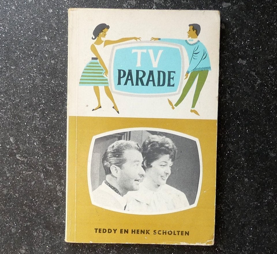 TV parade nummer 2 - Teddy en Henk Scholten oud boekje, Ophalen of Verzenden, Gelezen, Tv-serie
