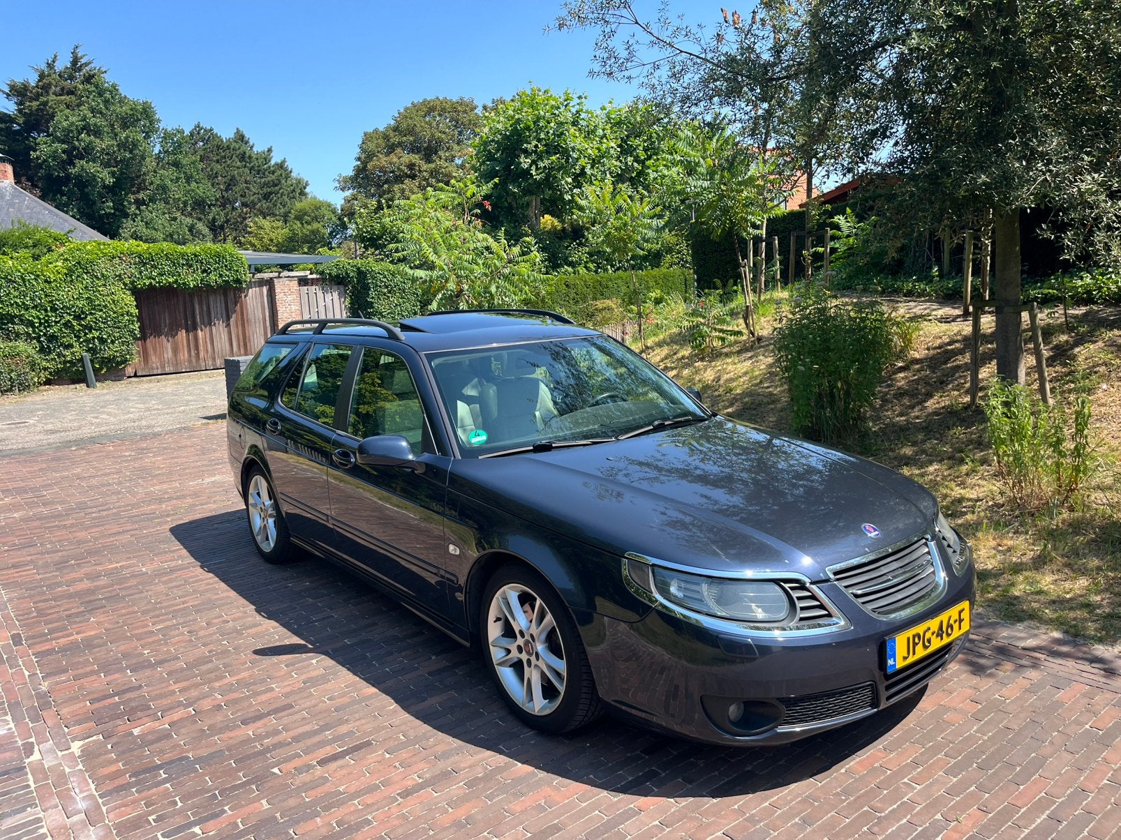 Saab 9-5 2.3 Turbo Aero Sport Estate AUT Nocturneblauw 260PK, 1800 kg, Beige, 4 cilinders, 2290 cc
