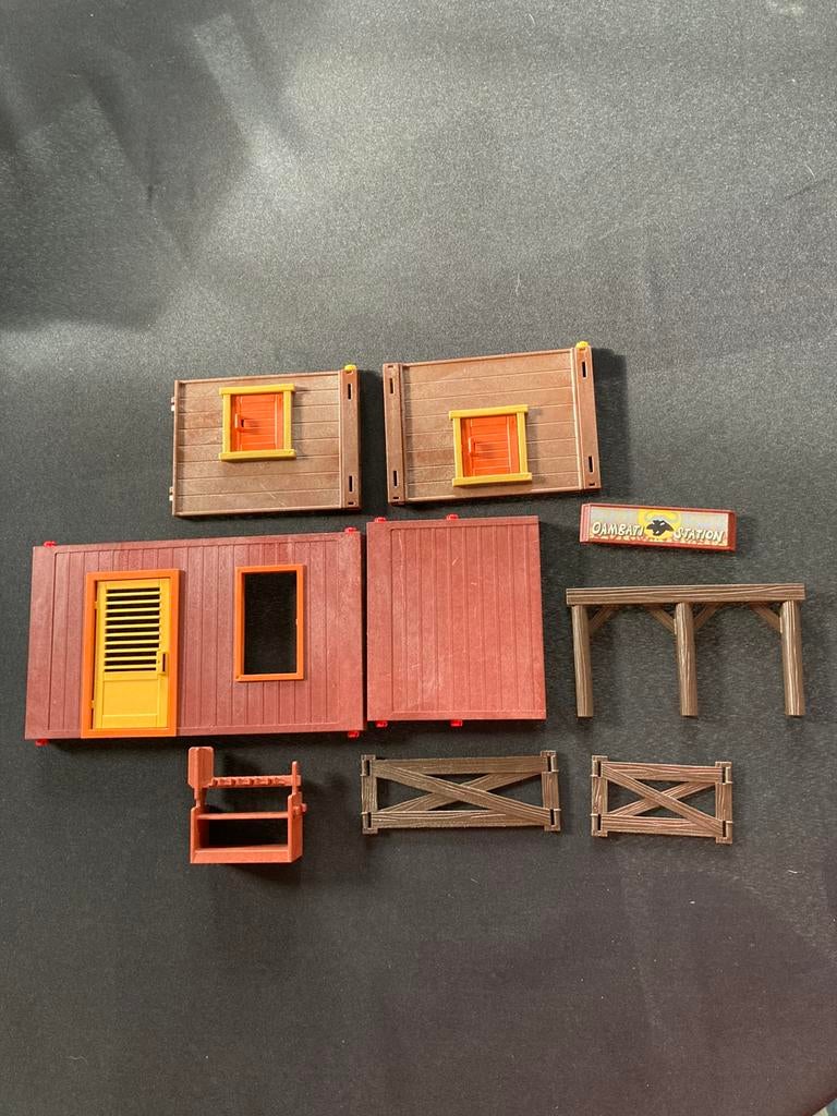 Playmobil gebouw onderdelen., Ophalen of Verzenden, Zo goed als nieuw