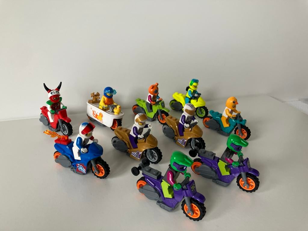 LEGO Stuntz - diverse stunt motors, Lego, Ophalen of Verzenden, Zo goed als nieuw, Inclusief minifiguren