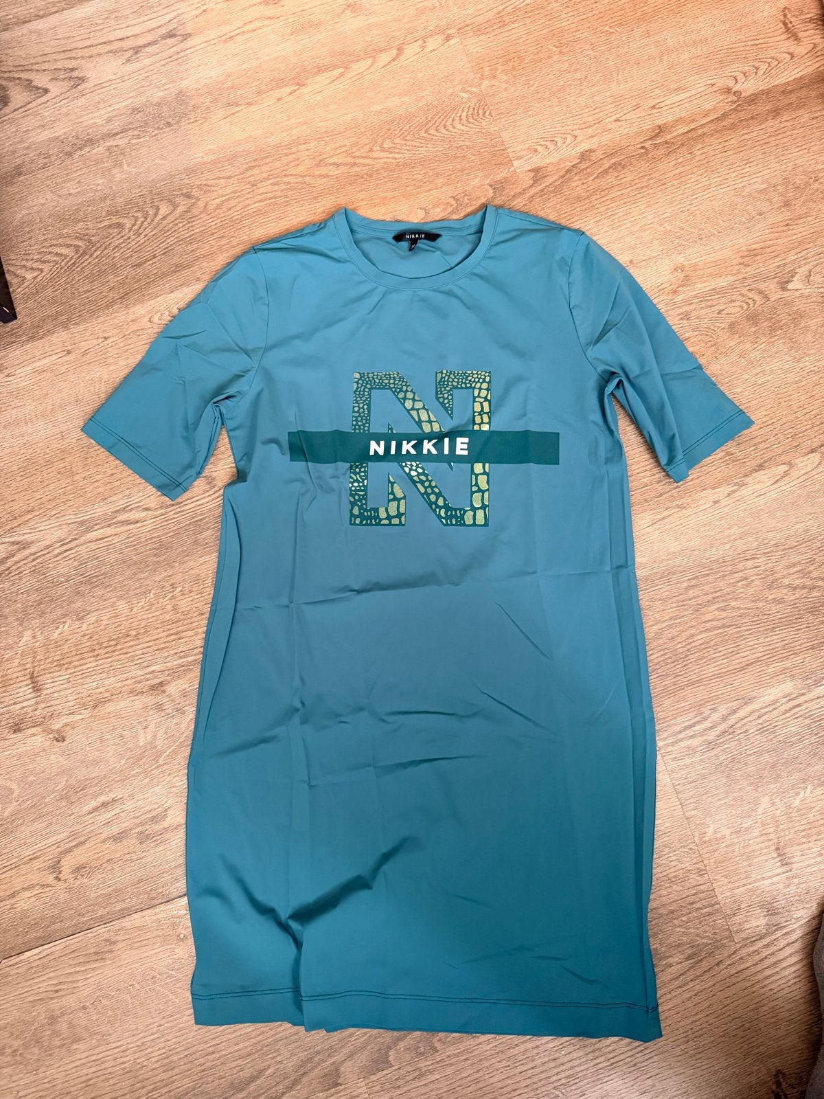 Nikkie jurk maat 38 (M) in het groen, Maat 38/40 (M), Blauw, Ophalen of Verzenden, Zo goed als nieuw