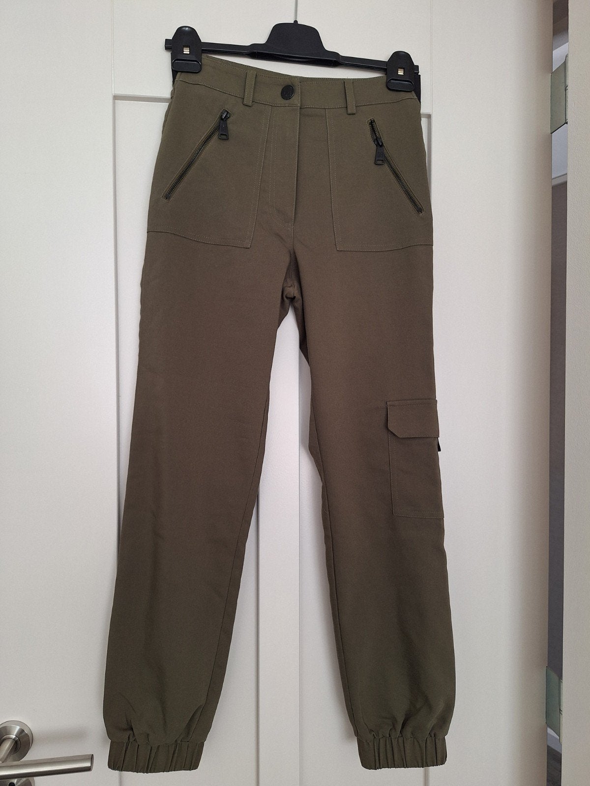 Dames broek merk : NIKKIE maat 32, Ophalen, Beige, Zo goed als nieuw, Nikkie