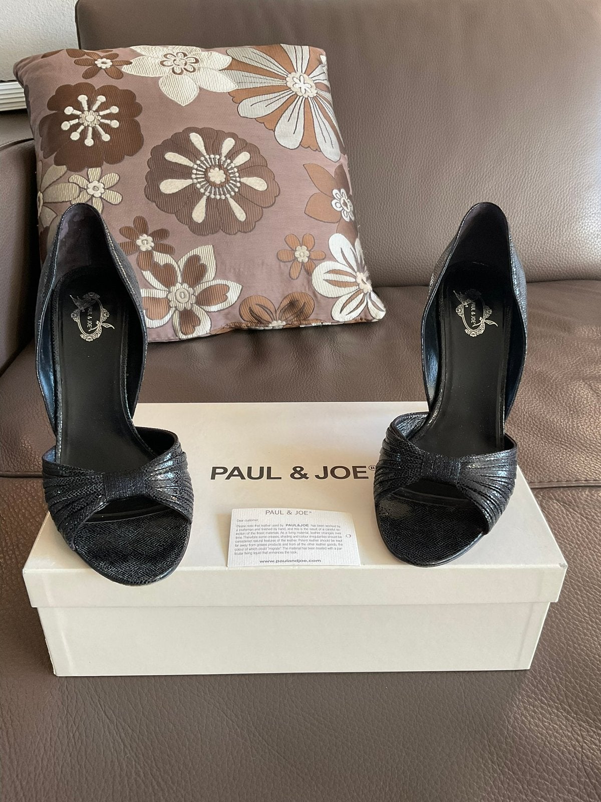 Paul & Joe dames pumps met open teen maat 40, Pumps, Zwart, Ophalen of Verzenden, Zo goed als nieuw