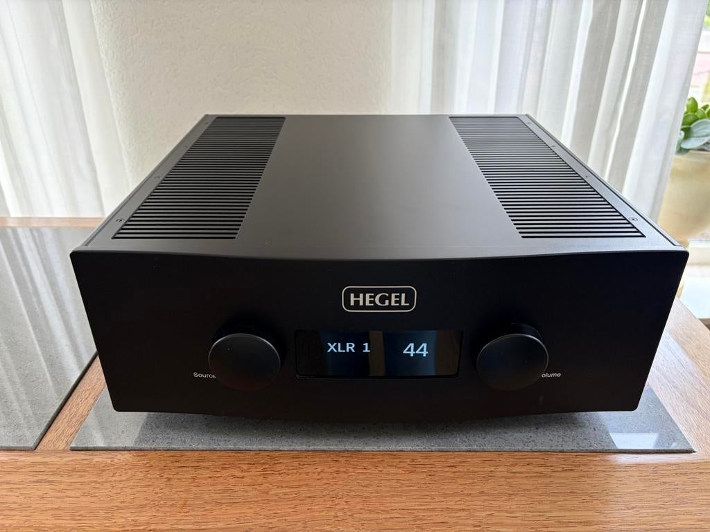 Hegel H600 "de mastodont" uit Norway in topstaat!, Audio, Tv en Foto, Versterkers en Receivers, Overige merken, Ophalen of Verzenden