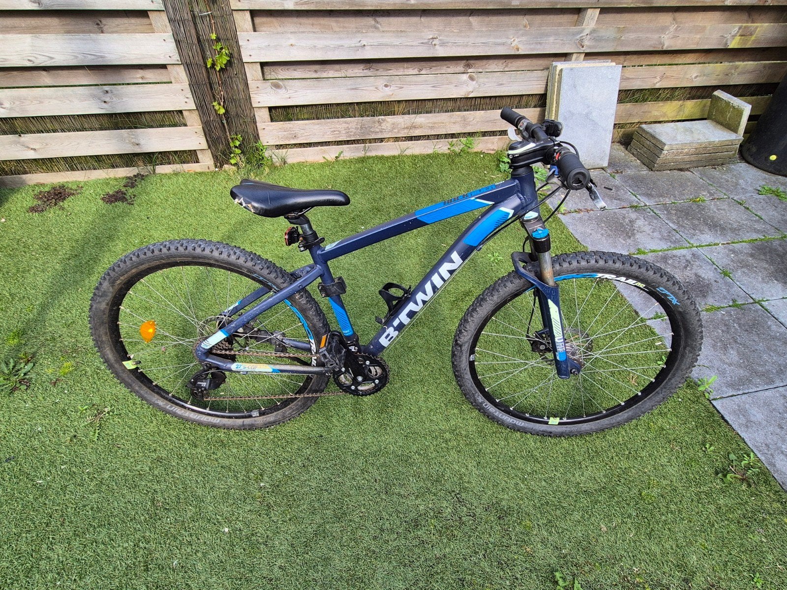 B'Twin Rockrider 520 Mountainbike 27.5 inch, Fietsen en Brommers, Fietsen | Mountainbikes en ATB, Ophalen