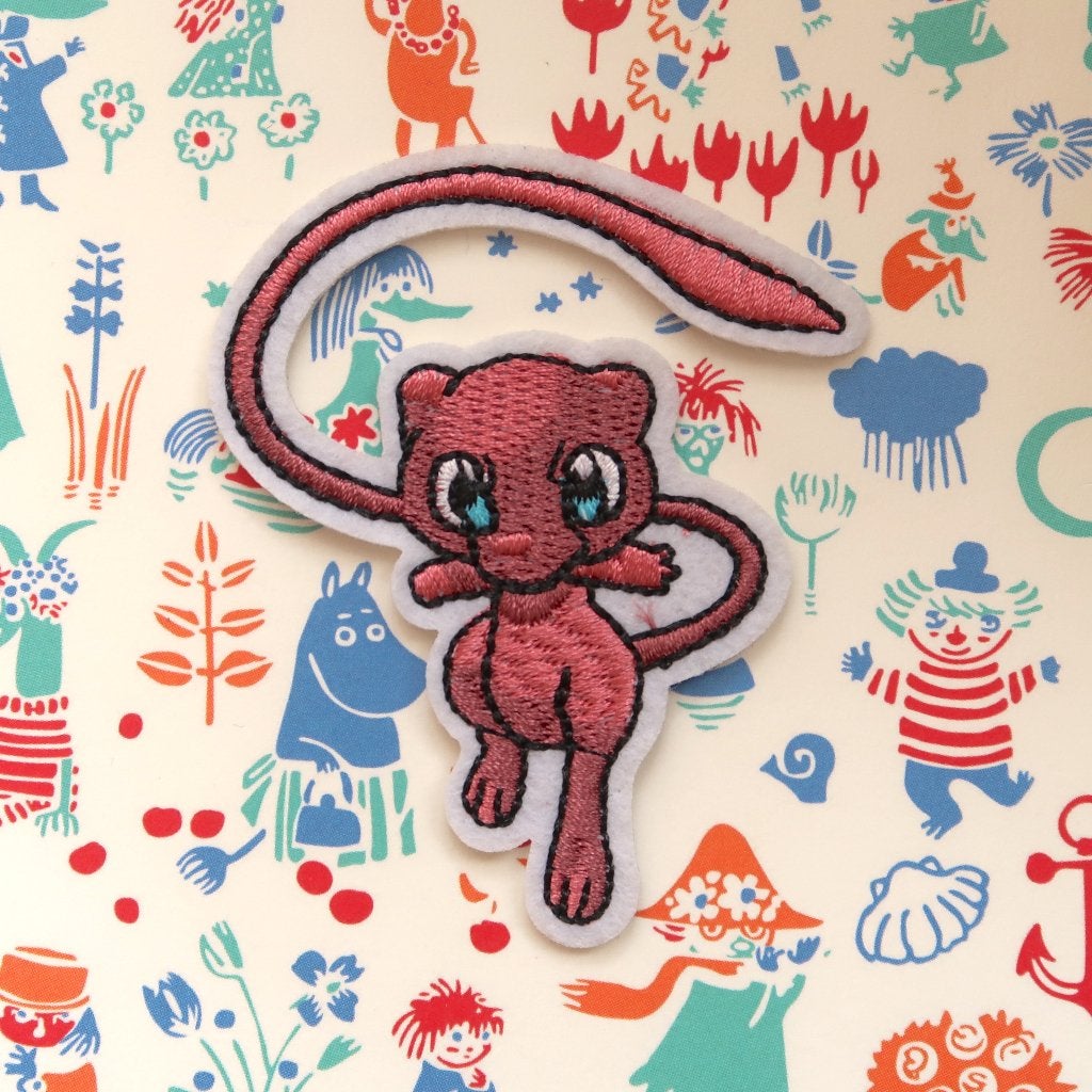 Pokemon Mew opstrijkplaatje patch badge applicatie embleem, Hobby en Vrije tijd, Verzenden, Nieuw, Overige applicaties