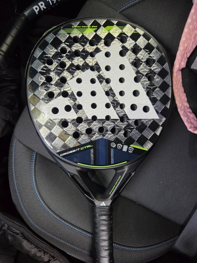 Adidas 15K Carbon CTRL Padel Racket, Ophalen of Verzenden, Zo goed als nieuw, Racket, L3