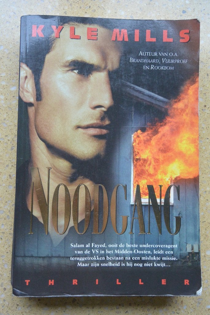 Noodgang - Kyle Mills - Thriller - Gratis, Gelezen, Kyle Mills, Ophalen of Verzenden, Amerika