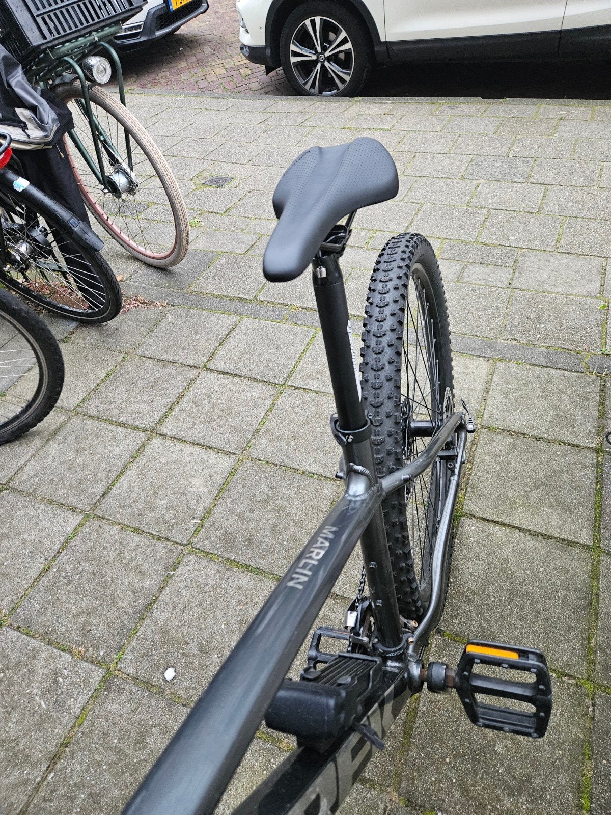 Foto 11 van Trek Marlin 5 Mountainbike maat L - Recent onderhoud