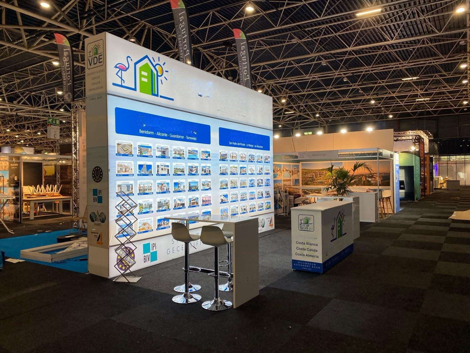 T3 Systems Professionele Beursstand 6 x 3 meter en balie, Zakelijke goederen, Ophalen