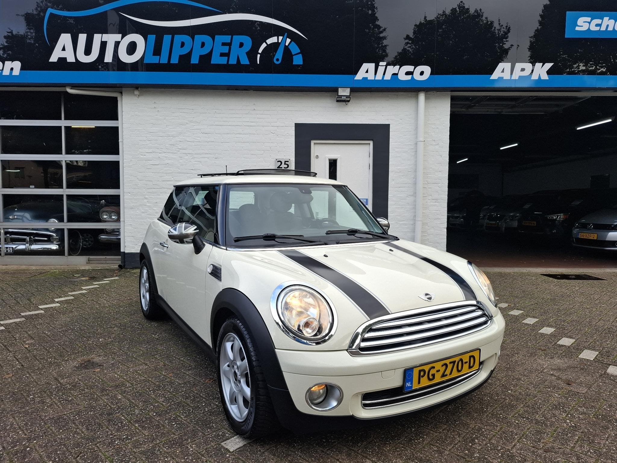 Mini Mini 1.4 One Anniversary MK II /panorama dak/Lm velgen, Voorwielaandrijving, Stof, Gebruikt, Zwart