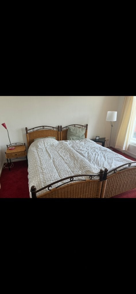 Bed, Huis en Inrichting, Slaapkamer | Bedden, Ophalen, 90 cm, Eenpersoons, Bruin