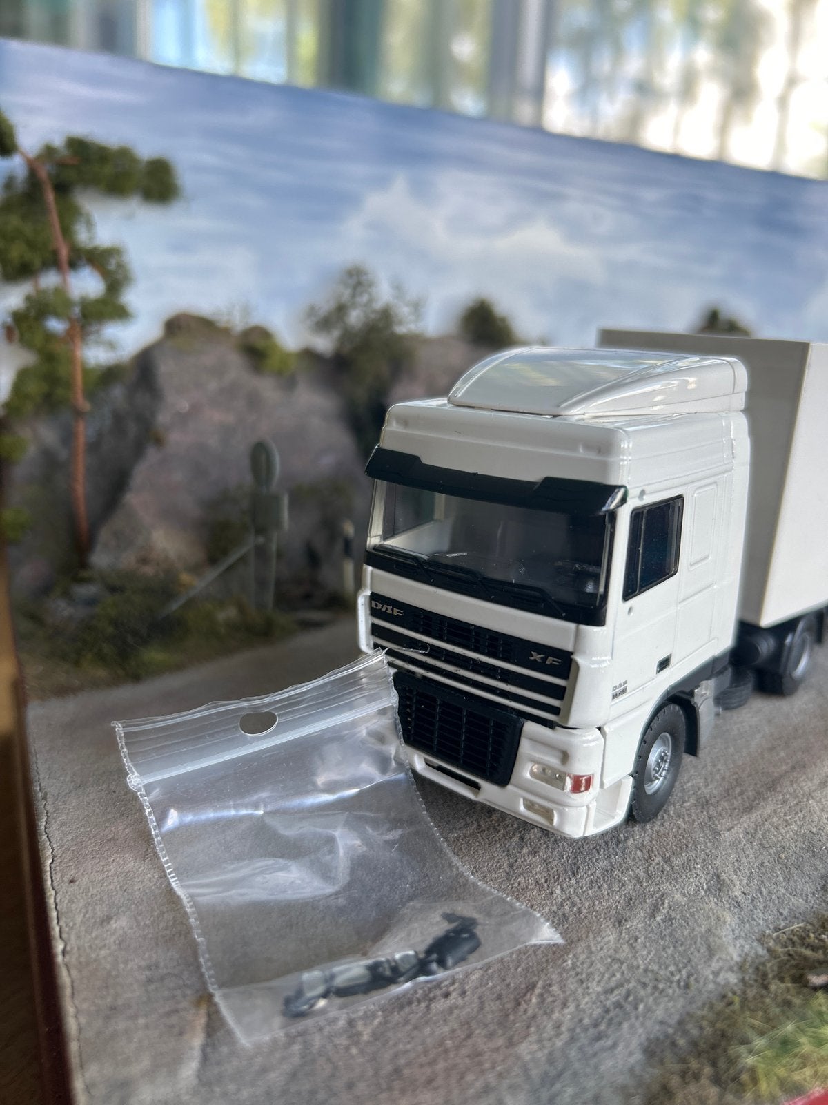 Tekno DAF XF 105 Space Cab met trailer - Nieuwstaat, Overige merken, 1:50 of kleiner, Nieuw, Ophalen of Verzenden