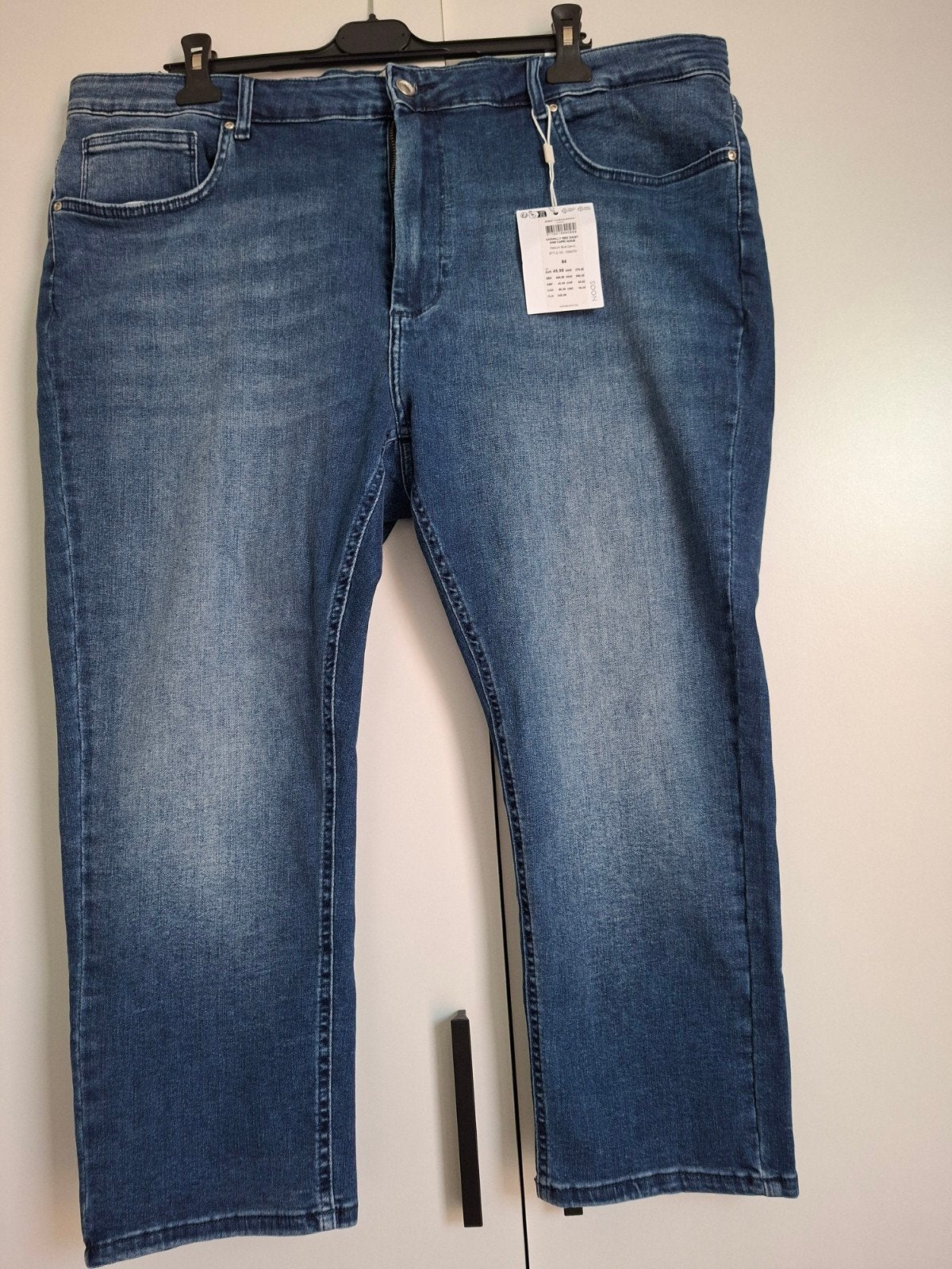 Nieuwe Only Carmakoma stretch Capri maat 54, Kleding | Dames, Blauw, Nieuw, Ophalen of Verzenden, Broek of Spijkerbroek