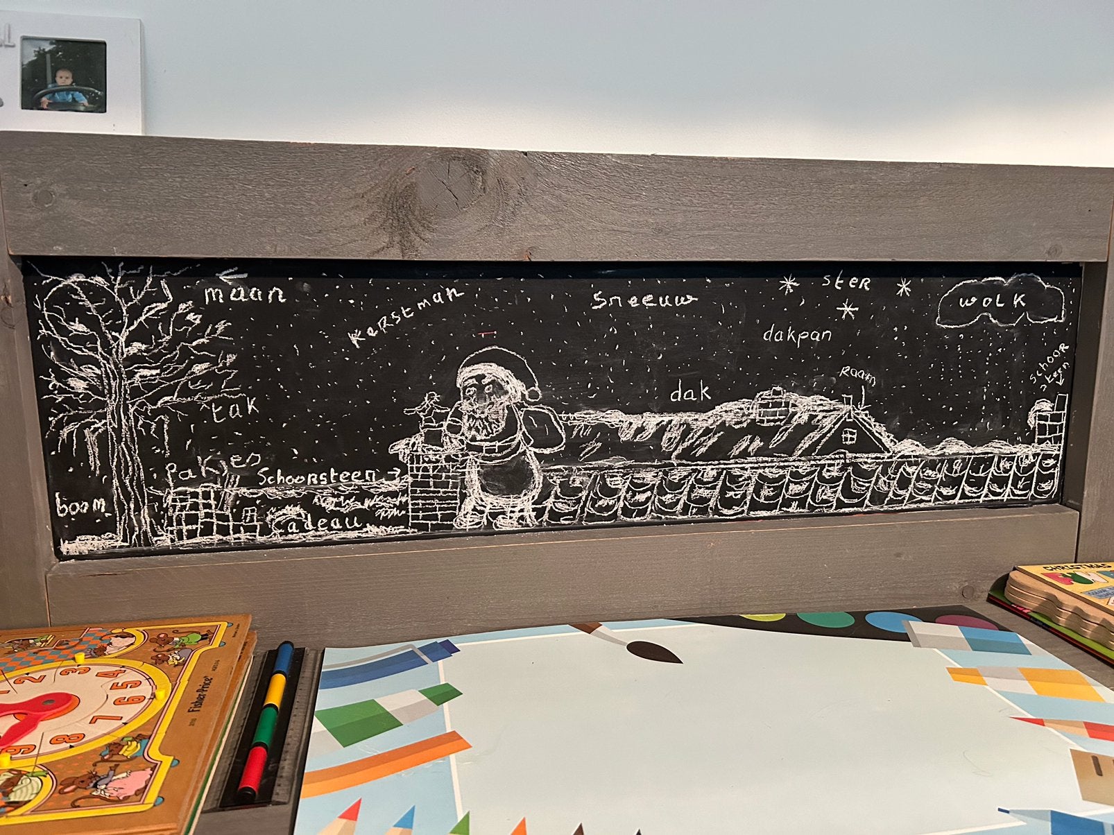 Speel tafeltje bureautje met krijtbord, Kinderen en Baby's, Ophalen, Gebruikt