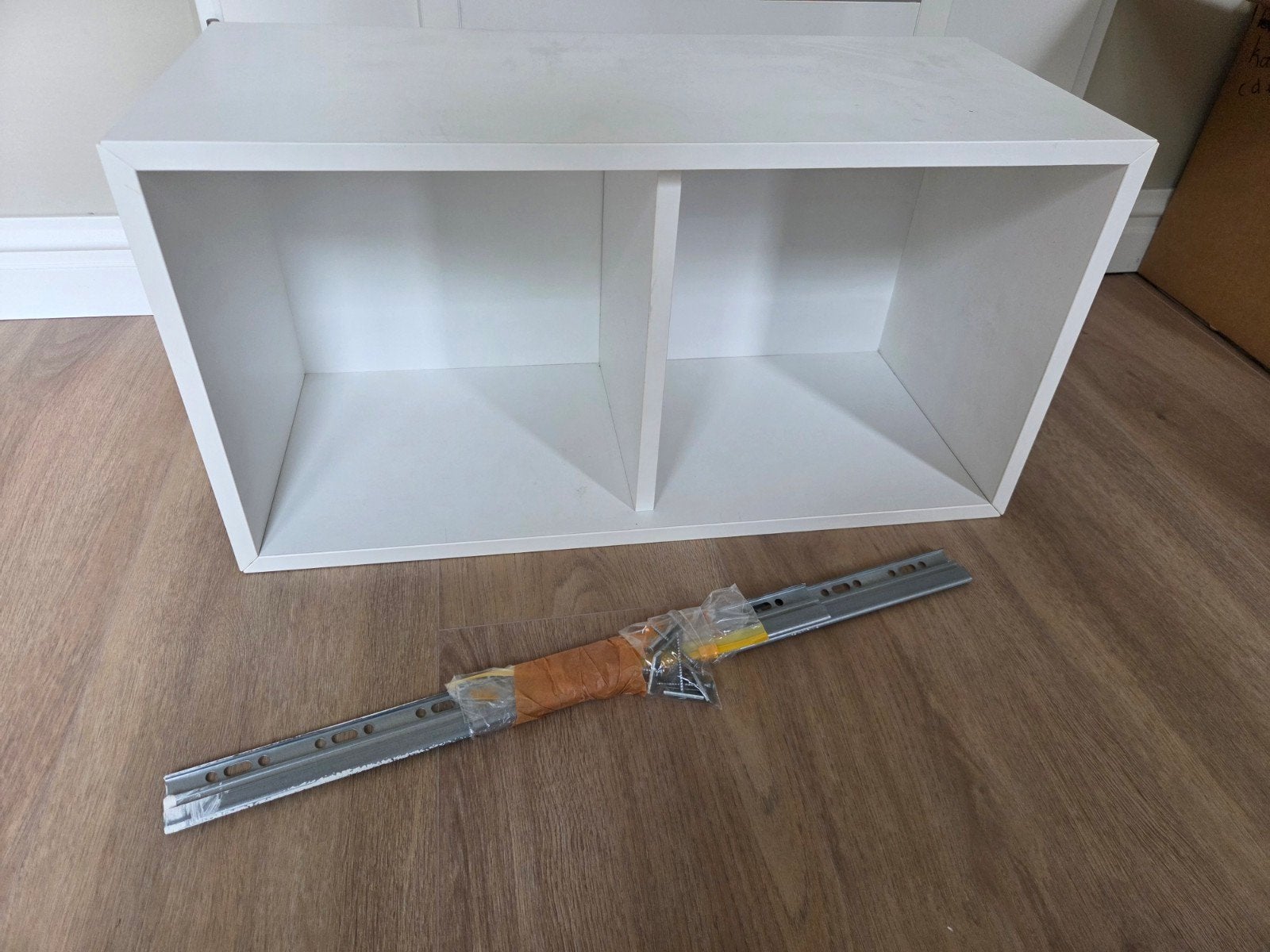 IKEA VALJE Wit Opbergkastje, Ophalen, Gebruikt