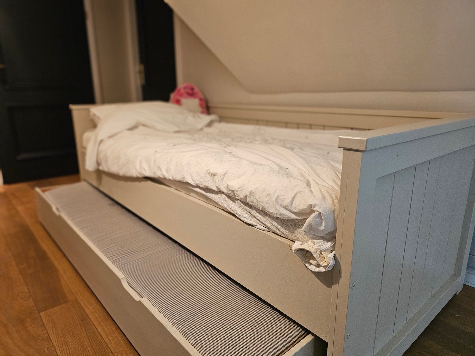 Houten kinderbed met onderschuif logeerbed, Ophalen, Gebruikt, Eenpersoons, Overige maten