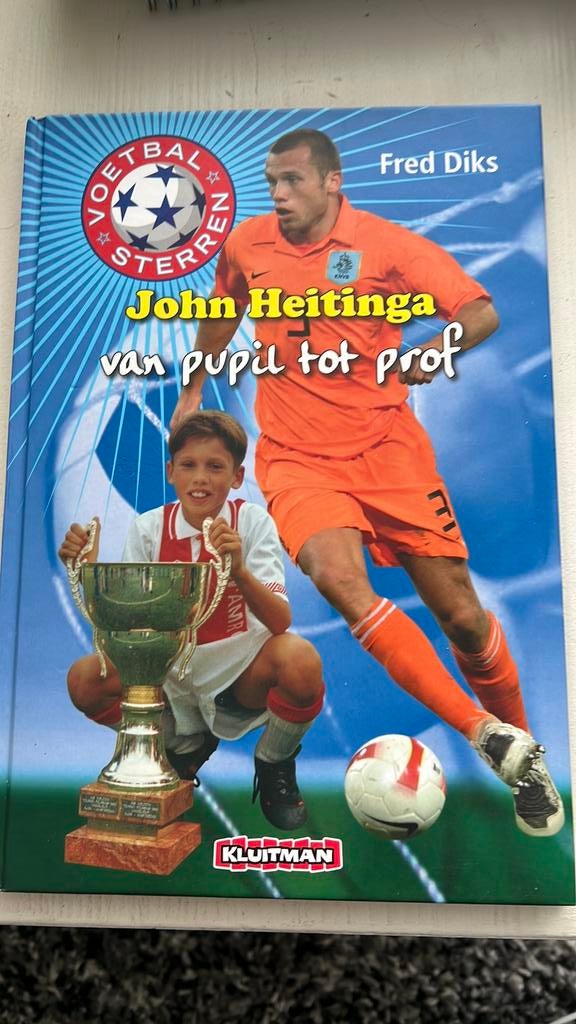 Voetbalsterren John Heitinga, Ophalen of Verzenden, Zo goed als nieuw, Fred Diks