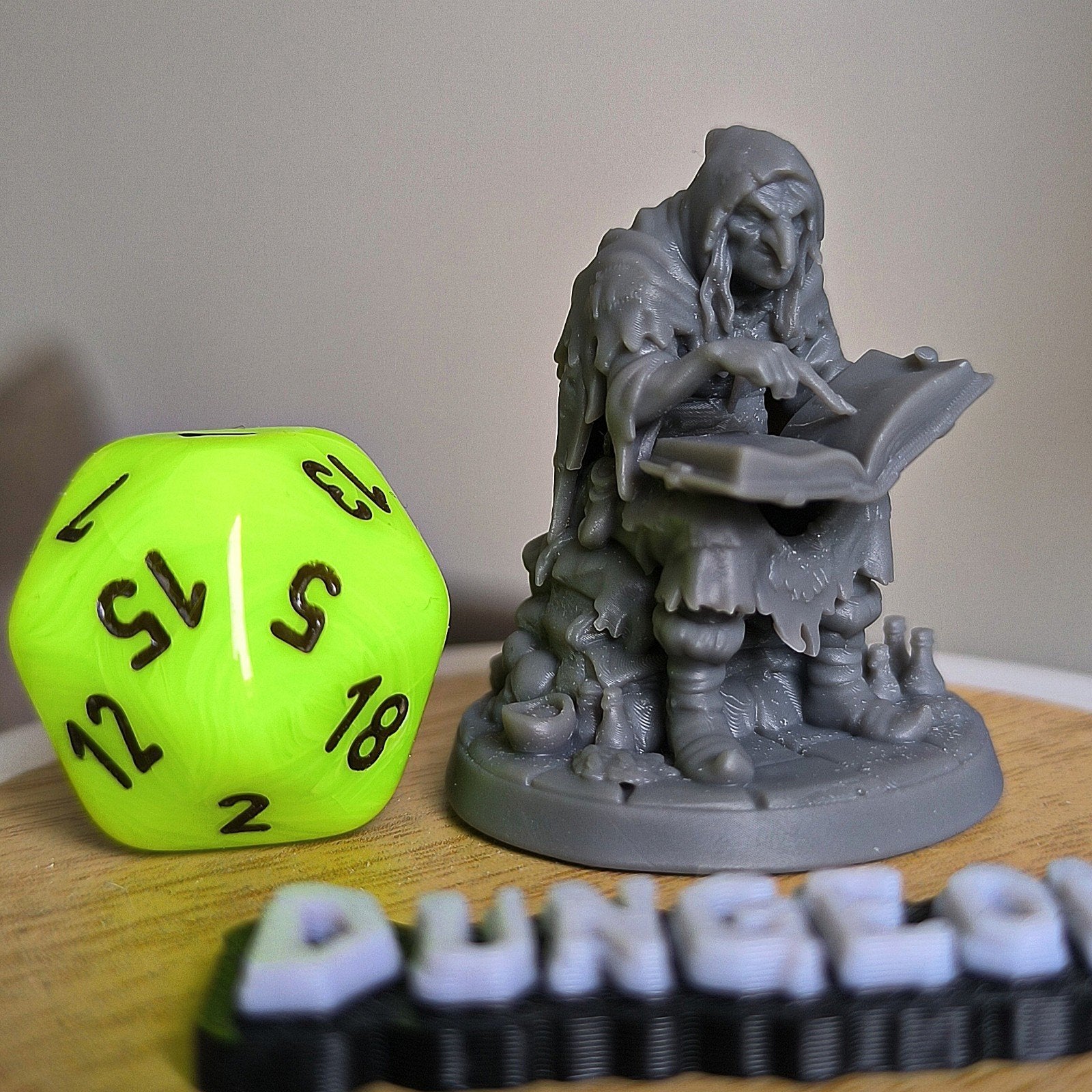 Witch Miniature D&D HQ dungeon's and dragons, Ophalen of Verzenden, Nieuw, Overige soorten