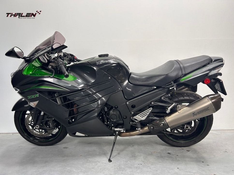 KAWASAKI ZZR 1400 Black Edition Akrapovic 2019 km28900, Motoren, Motoren | Kawasaki, 4 cilinders, Motorrijbewijs A, Bedrijf, Onbekend