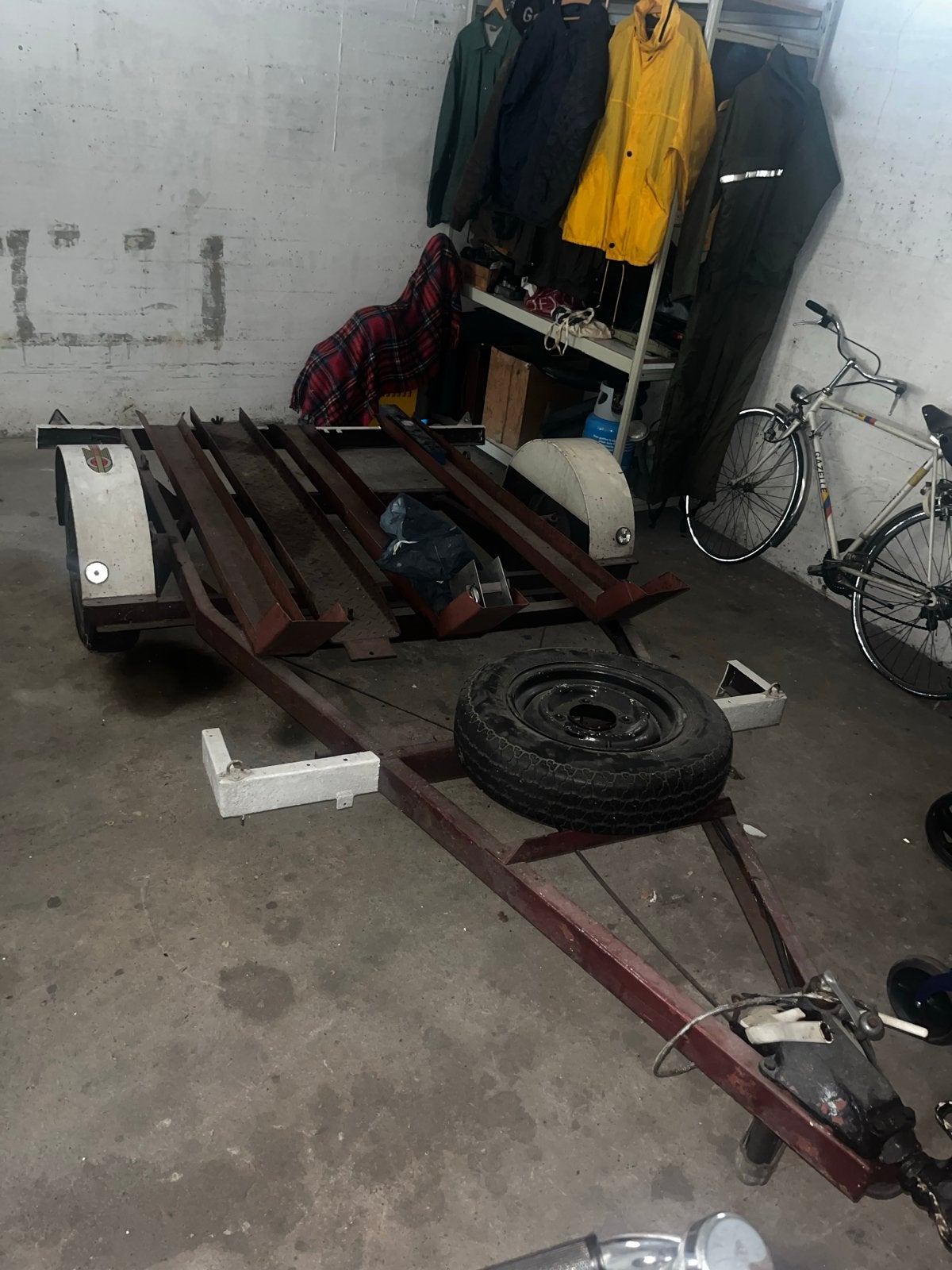 Motortrailer voor scooters en motoren, inclusief reservewiel, Ophalen, Gebruikt