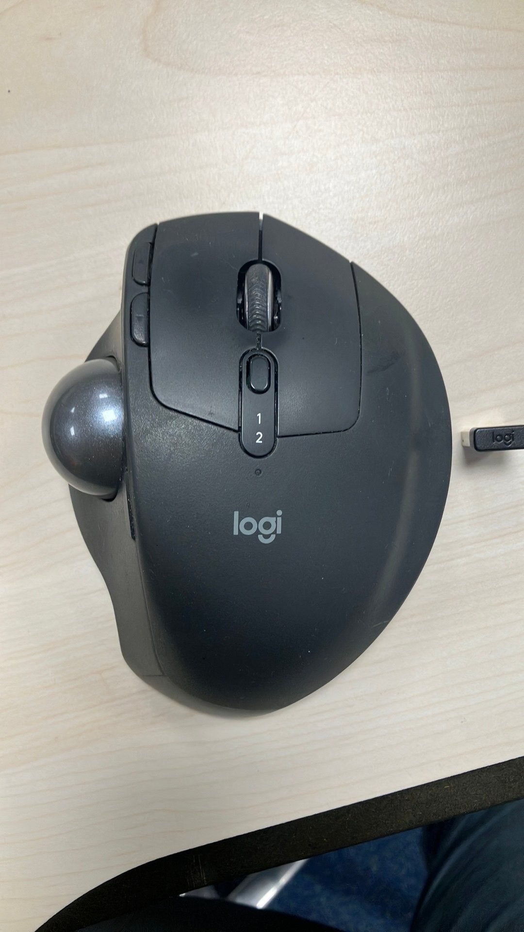 Logitech draadloze muis, Computers en Software, Muizen, Ophalen of Verzenden, Zo goed als nieuw