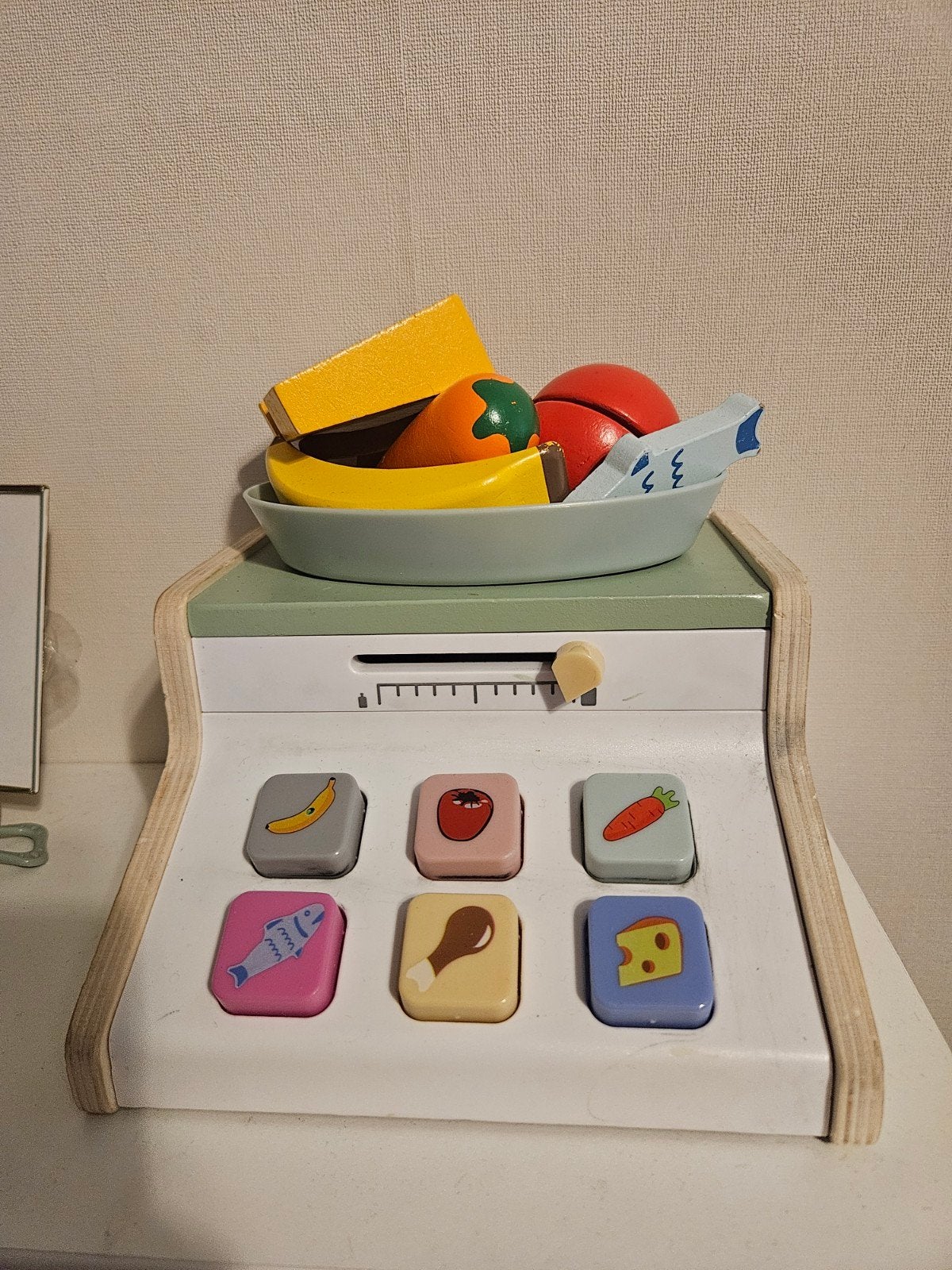 Houten speelgoedkassa met fruit en groenten, Ophalen of Verzenden, Gebruikt, Overige typen