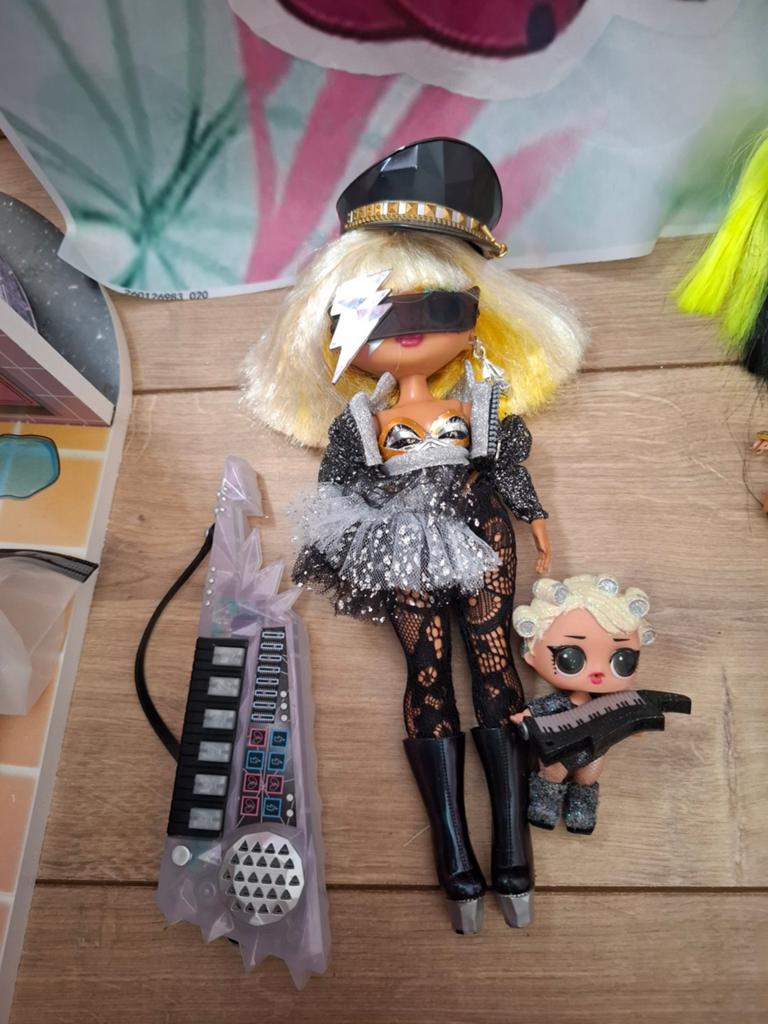 L.O.L. Surprise! OMG Remix Pop B.B. met Lil Sis, Ophalen of Verzenden, Gebruikt, Overige typen