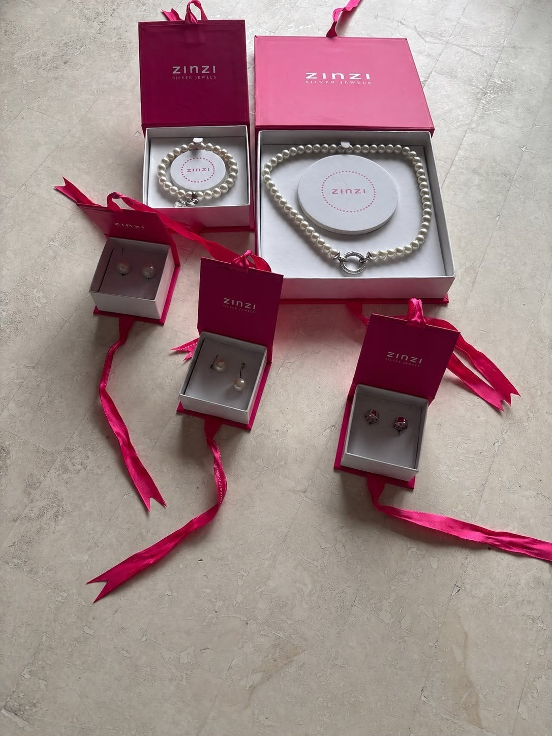 Zinzi Zilveren Sieraden Set - Parels en Kristallen, Sieraden, Tassen en Uiterlijk, Oorbellen, Ophalen, Met edelsteen, Wit, Zo goed als nieuw