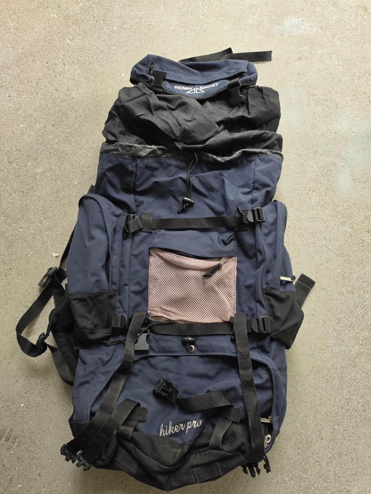 Perry Sport Hiker Pro Backpack - 60-70L met regenhoes, Ophalen of Verzenden, Gebruikt, 30 cm of meer, 75 cm of meer