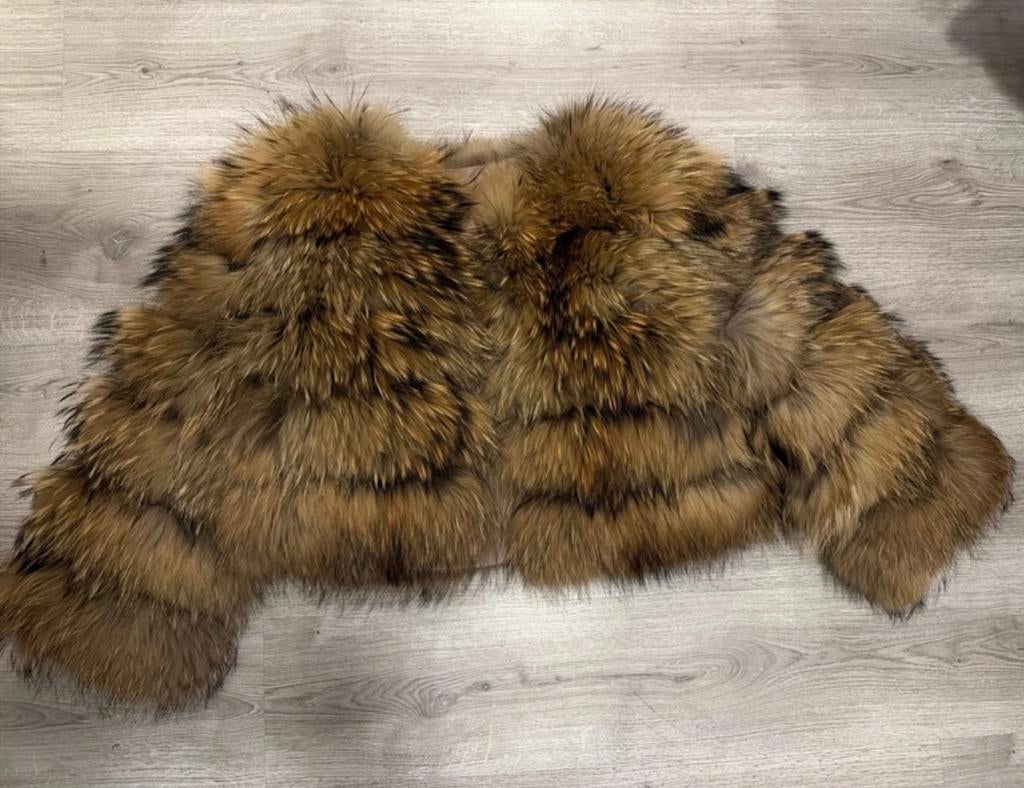 Fur coat, Ophalen, Zo goed als nieuw, Maat 46/48 (XL) of groter, Zwart