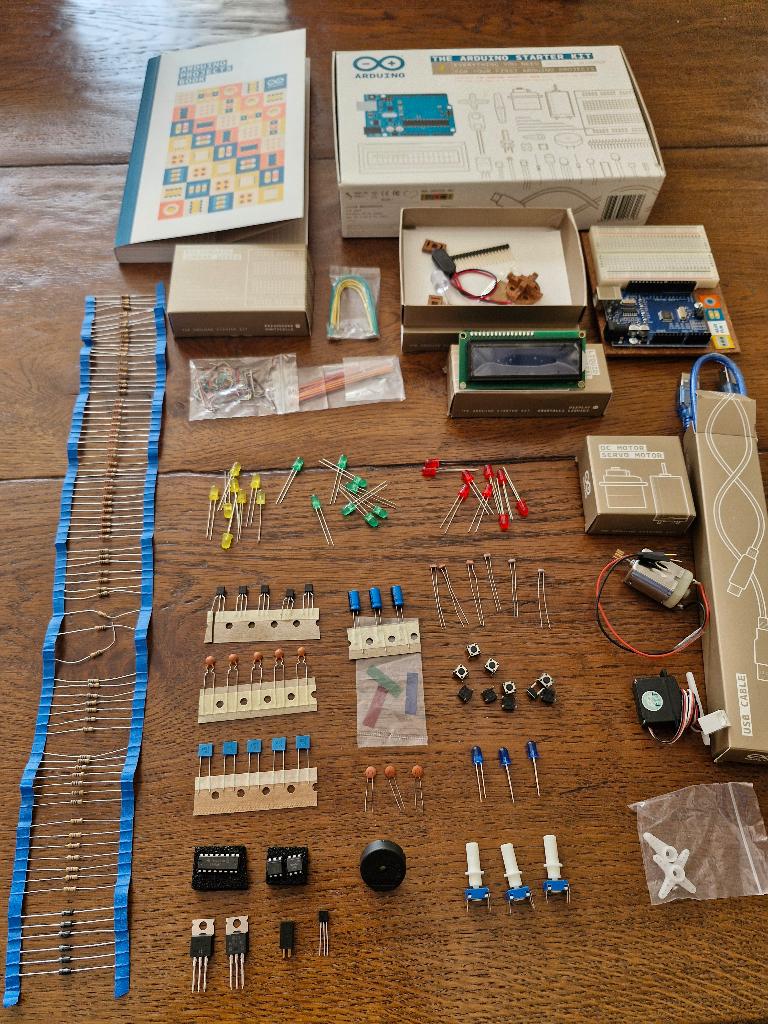 Arduino startset met robot, Ophalen of Verzenden, Gebruikt
