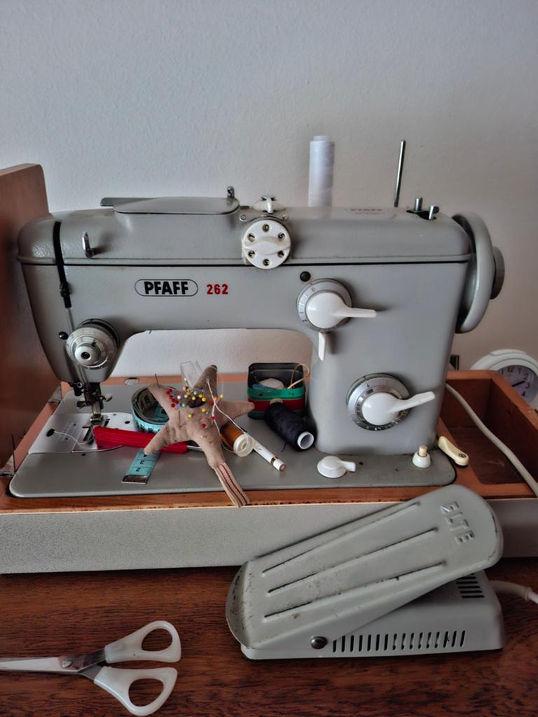 Vintage Pfaff 262 Naaimachine - Goed Onderhouden, Ophalen of Verzenden, Gebruikt, Naaimachine, Pfaff