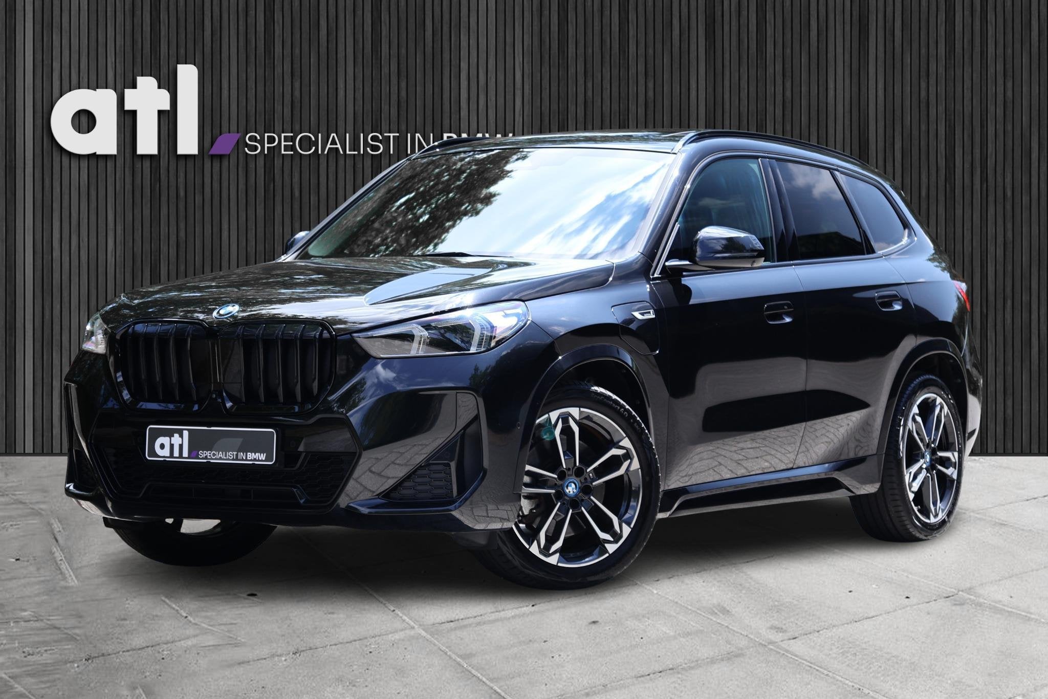 BMW X1 xDrive30e, Auto's, Euro 6, 16 kWh, Plug-in hybride, Bedrijf