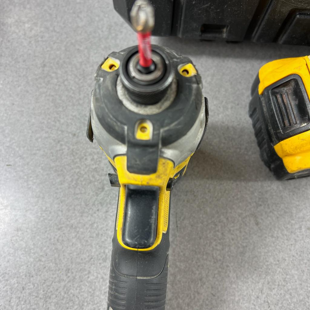 DeWalt DCD887+ DCD796 boormachine +koffer,accu,lader| 405629, Ophalen of Verzenden, Gebruikt, 600 watt of meer, Boormachine