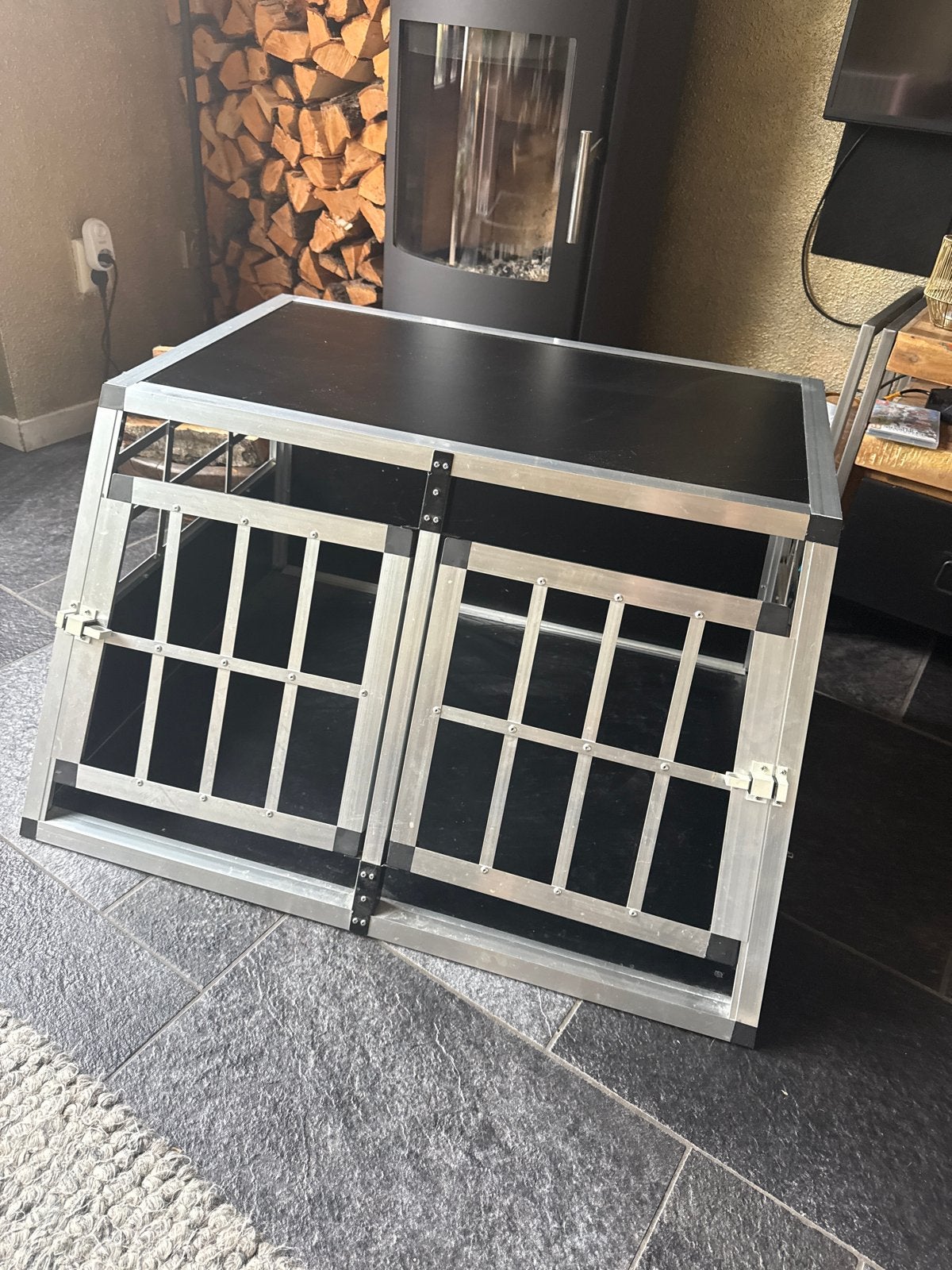 Auto Hondenkennel, Ophalen, Zo goed als nieuw