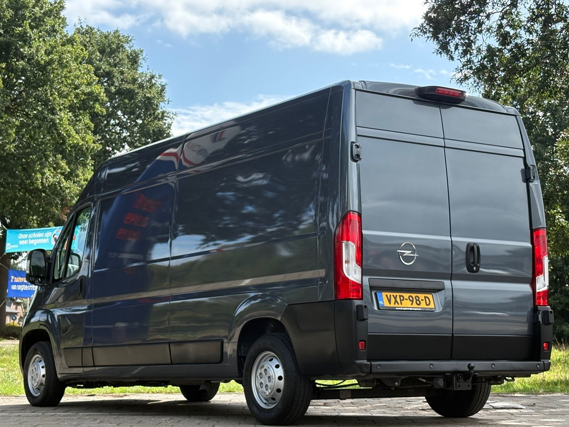 Opel Movano 2.2D 140PK L4H3|trekhaak 2500KG|airco|cruise|ach, Auto's, Voorwielaandrijving, Dealer onderhouden, Stof, Gebruikt