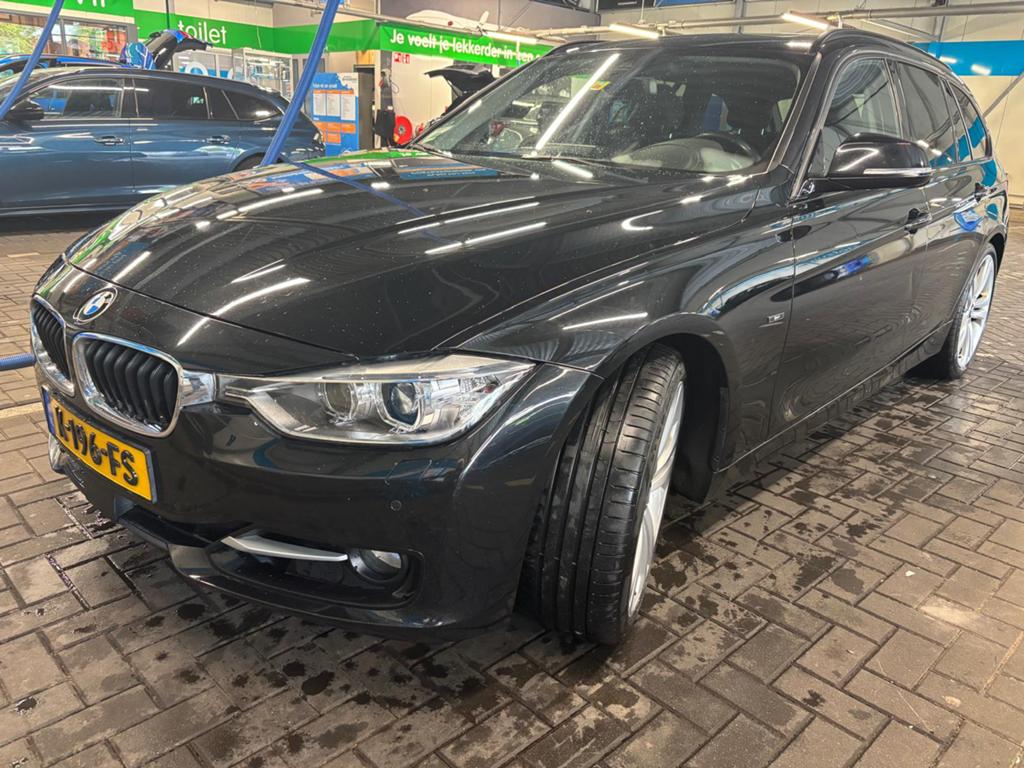 BMW 3-Serie 3.0 330D Touring AUT 2014 Zwart, Auto's, BMW, Bedrijf, 3-Serie, ABS, Airbags, Airconditioning, Automatische klimaatregeling