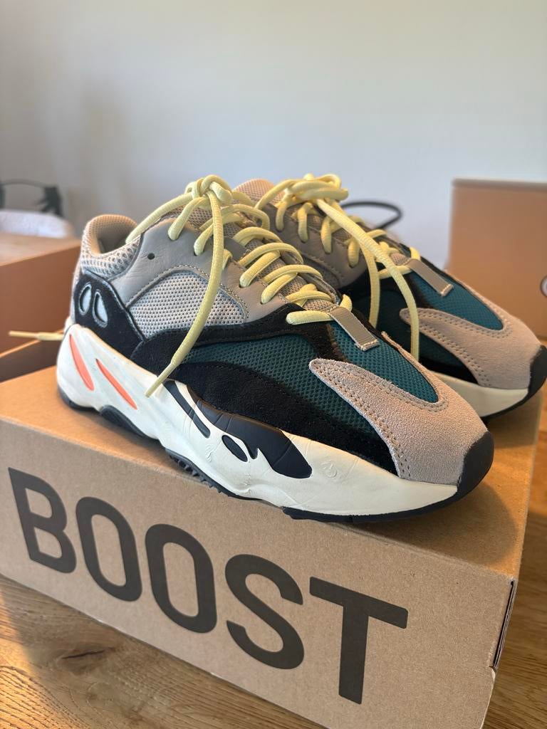 Adidas Yeezy Boost 700 Wave Runner Maat 40, Ophalen, Nieuw, Overige kleuren, Sneakers of Gympen