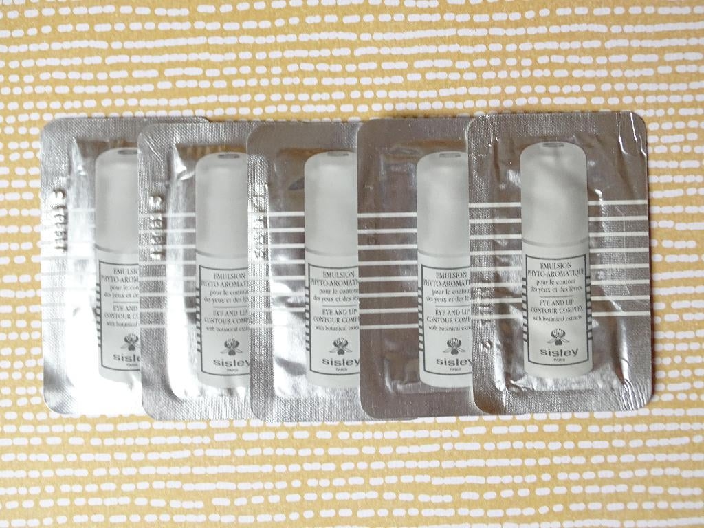 Sisley Eye and Lip Contour Complex 8ml (5 proefjes), Ophalen of Verzenden, Nieuw, Ogen, Verzorging