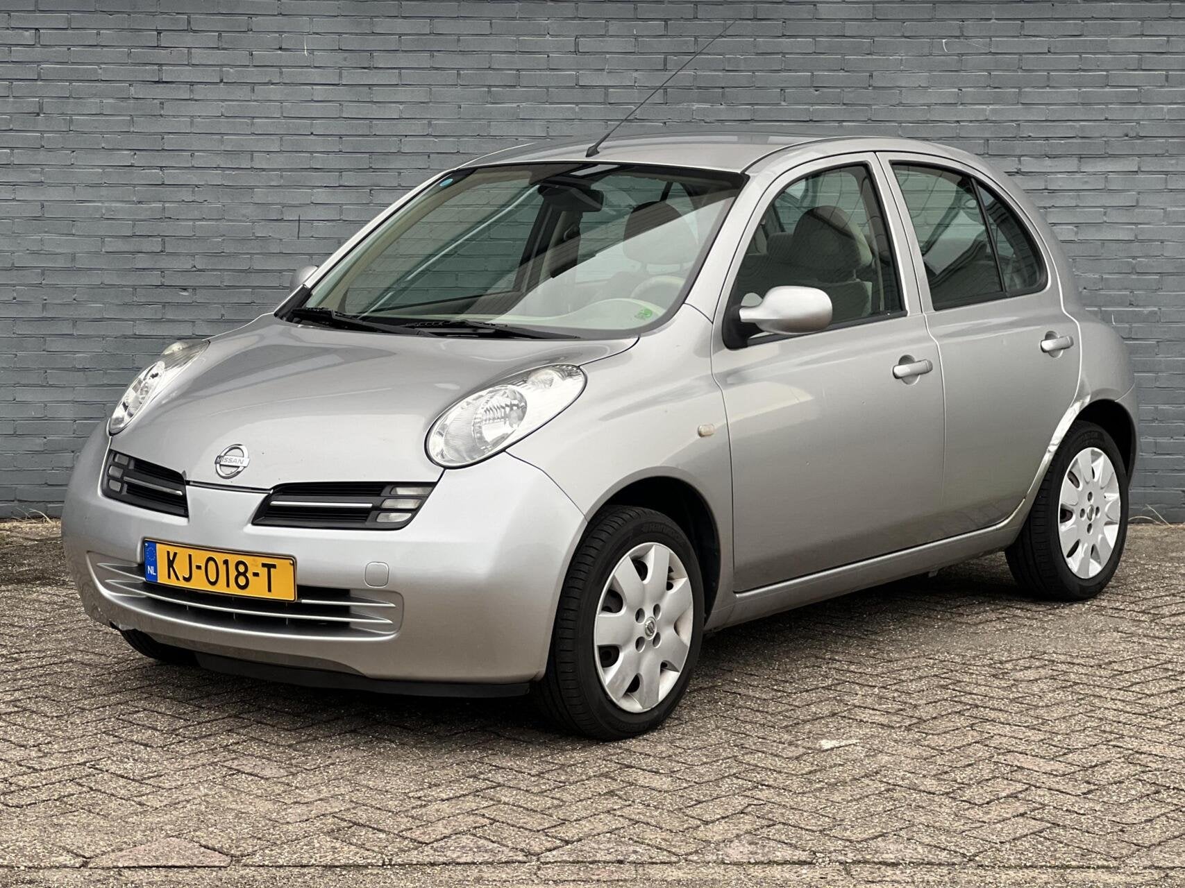 Nissan Micra 1.2 Nieuwe Apk 5 Deurs, Voorwielaandrijving, 4 cilinders, Handgeschakeld, 1240 cc