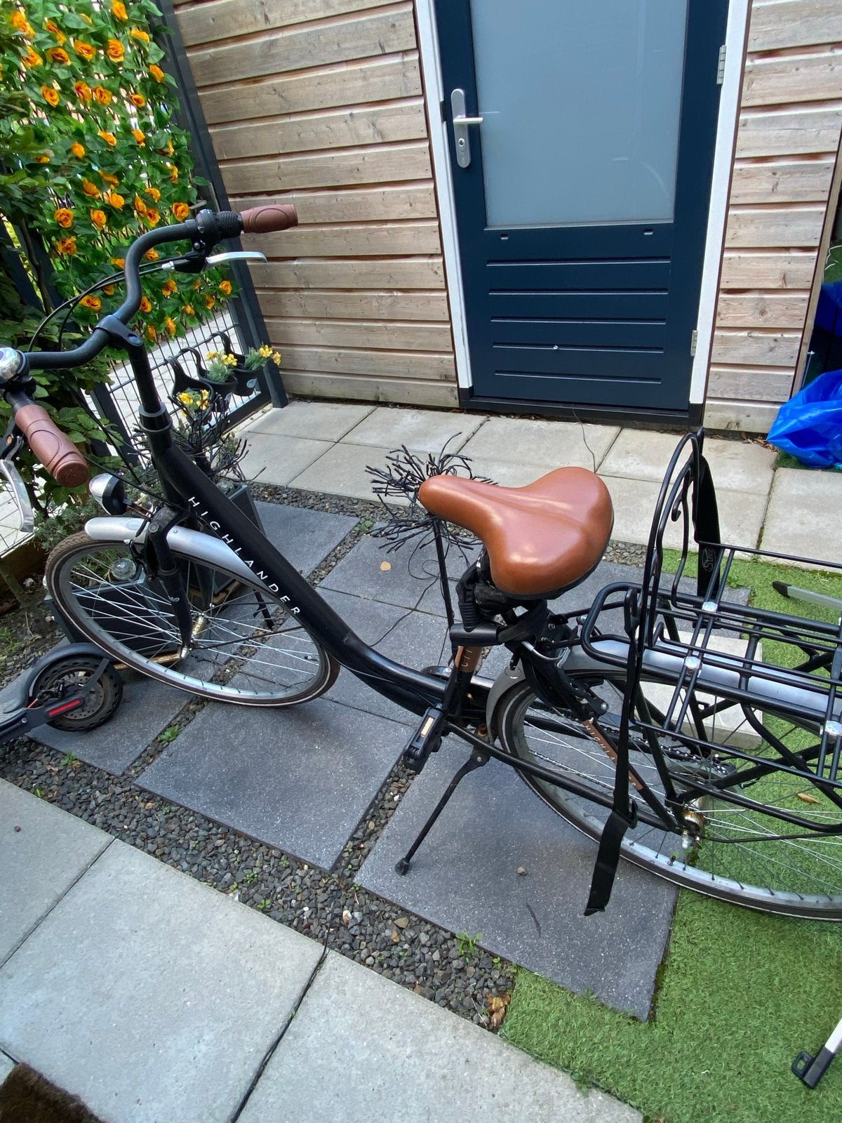 Highlander Cityfiets met voordrager - gebruikt, maar nog ok, Velgrem, Versnellingen, Zo goed als nieuw, 50 tot 53 cm