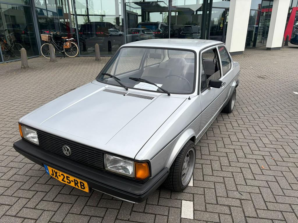 Unieke Volkswagen Jetta 1983 – Klassieke Eyecatcher, Auto's, Volkswagen, 4 cilinders, 1272 cc, Origineel Nederlands, Handgeschakeld