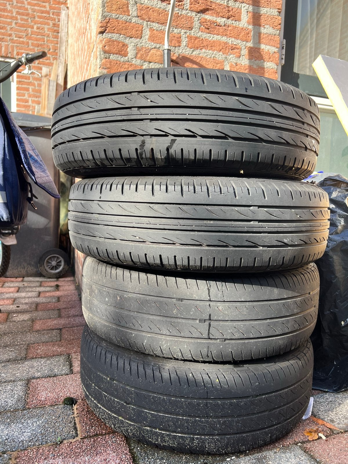 4x  zomerbanden op stalen velg 165/70R14, Ophalen of Verzenden, Gebruikt