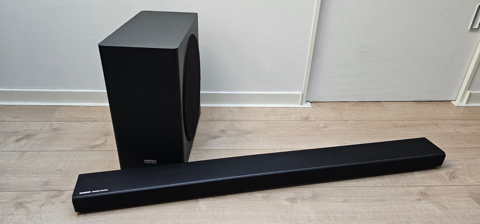 Samsung Harman/Kardon Soundbar met 2 speakers, Audio, Tv en Foto, Ophalen, Met externe subwoofer, Gebruikt