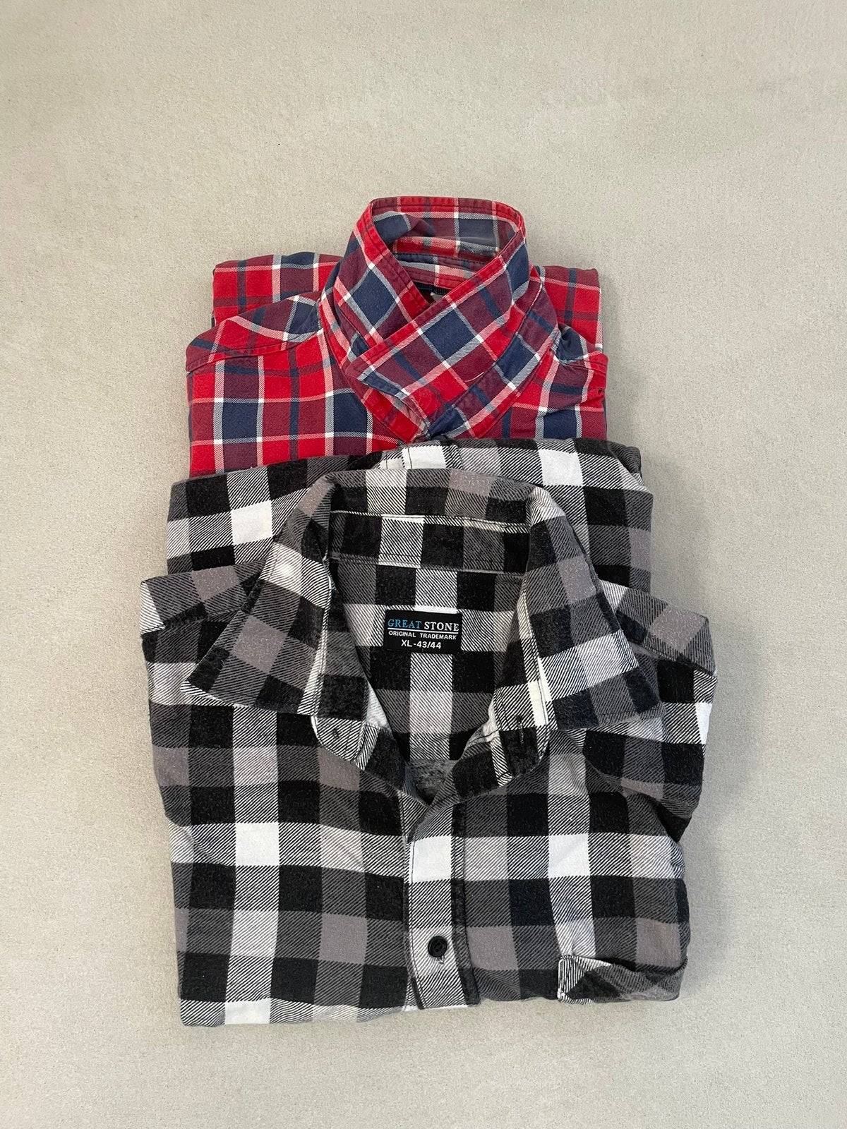 Flanellen heren overhemden 2 stuks, Ophalen of Verzenden, Zo goed als nieuw, Overige kleuren, Halswijdte 43/44 (XL)