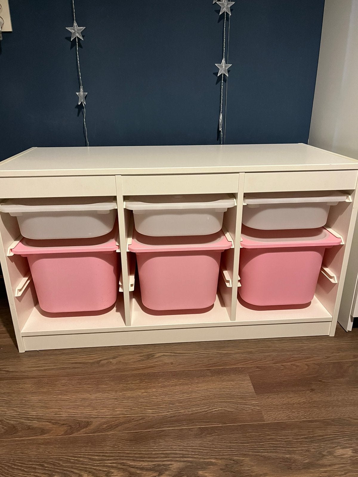 Opbergkast ikea Trofast met roze bakken, Gebruikt, Kast, 75 tot 100 cm, Minder dan 50 cm