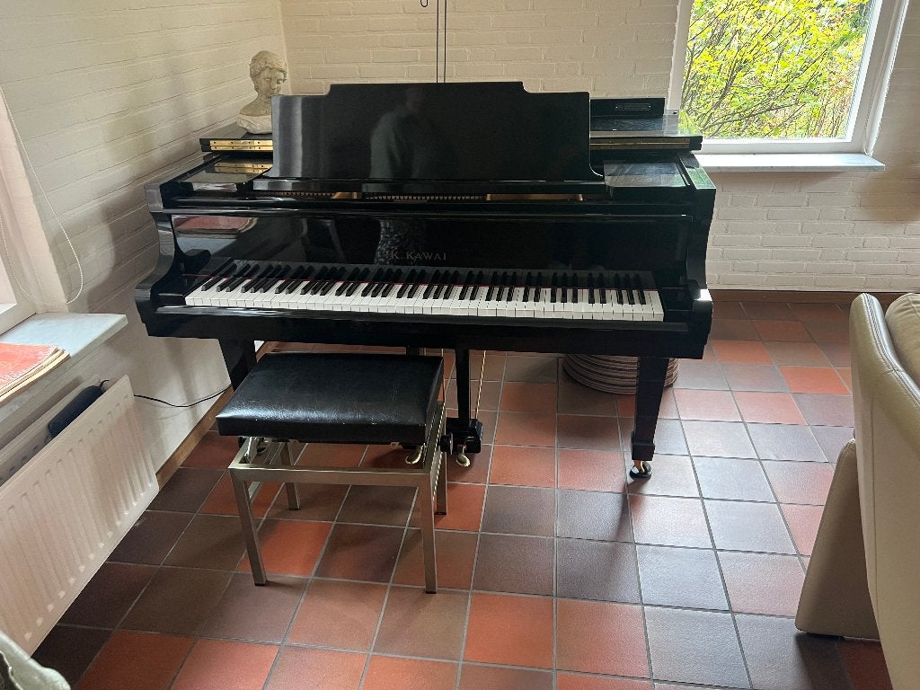 Kawai KG-3 Vleugel, Ophalen, Gebruikt, Zwart, Hoogglans